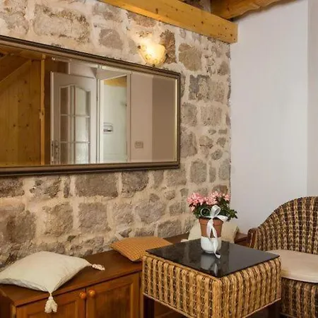 Le Galion- Two Bedroom With Partial Sea View شقة دوبروفينك